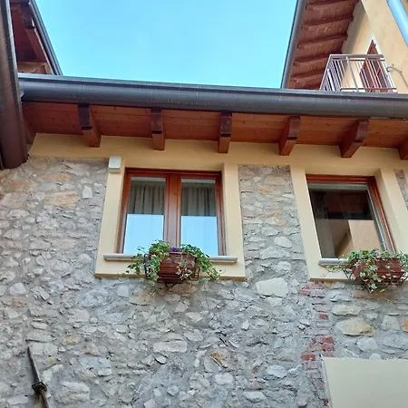 Mansarda In Piazzetta Centro Storico Daire *